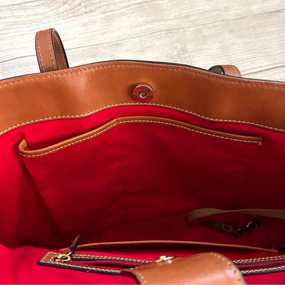 Dooney & Bourke Disney Mickey & Minnie Americana 20 Tote Bag - Picture 11 of 16